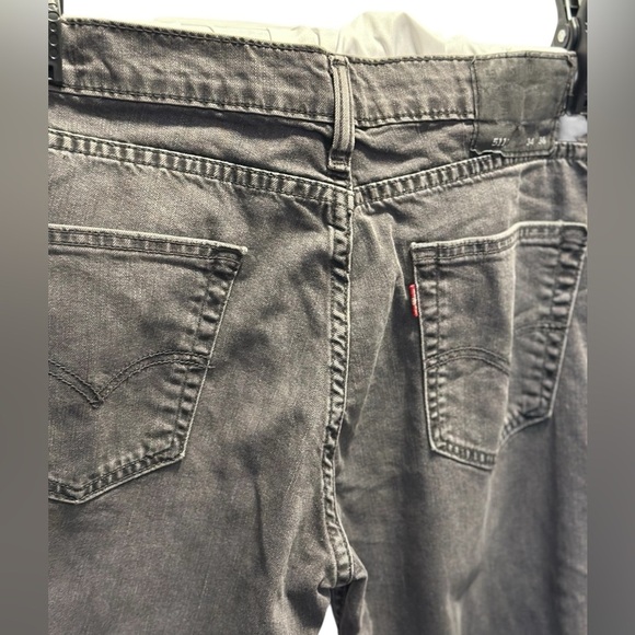 Levi’s Men's  charcoal Jeans - Picture 4 of 8